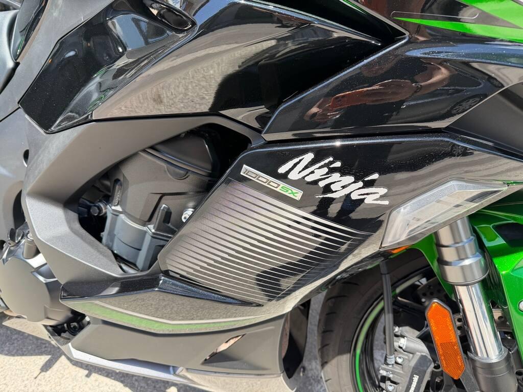 NINJA 1000 SX