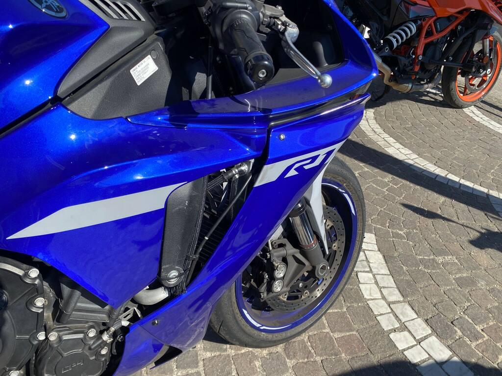 YZF R1 1000