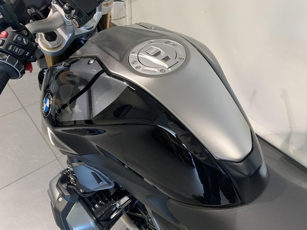 R 1250 R