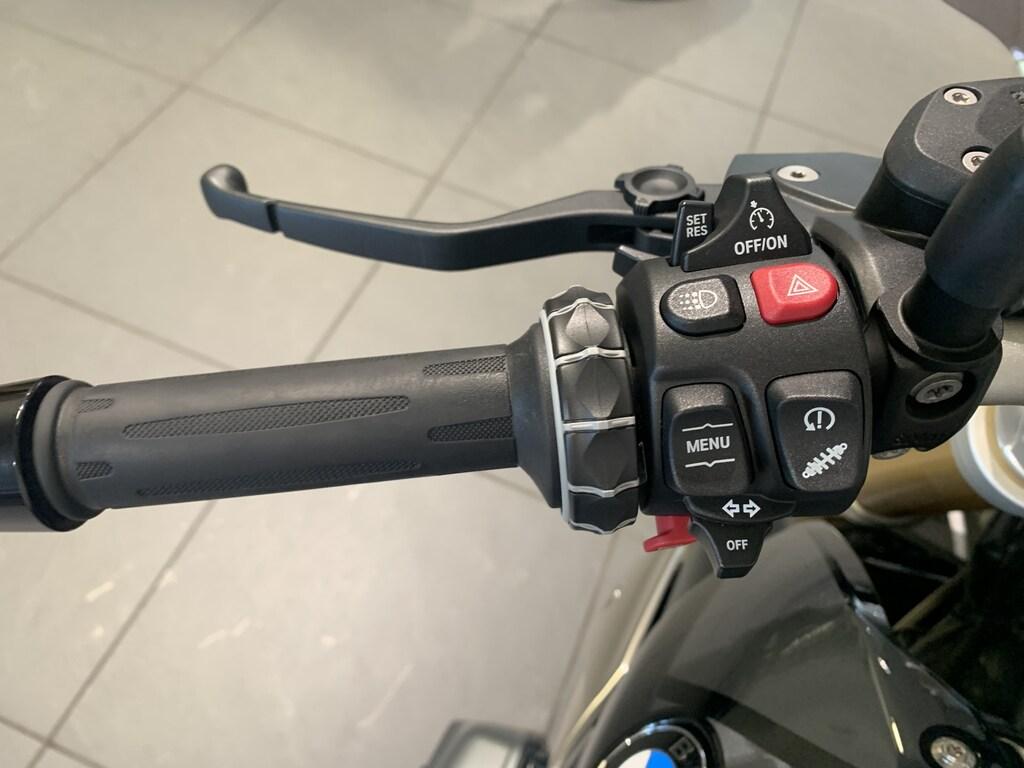 R 1250 R