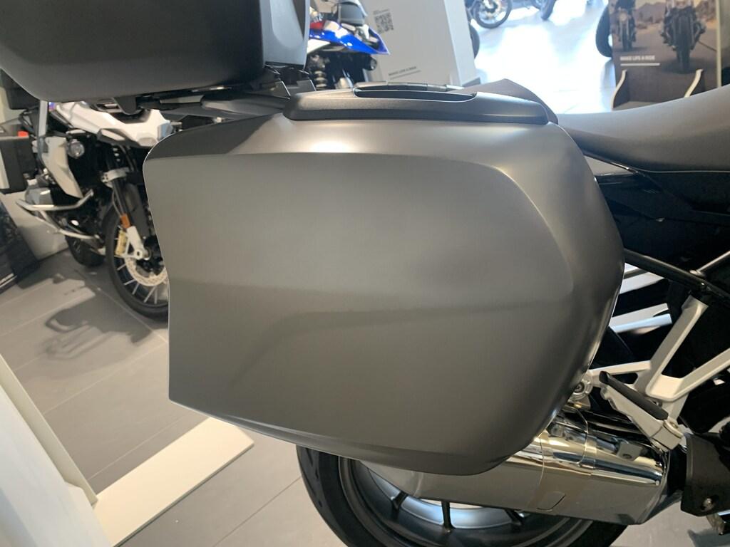 R 1250 R