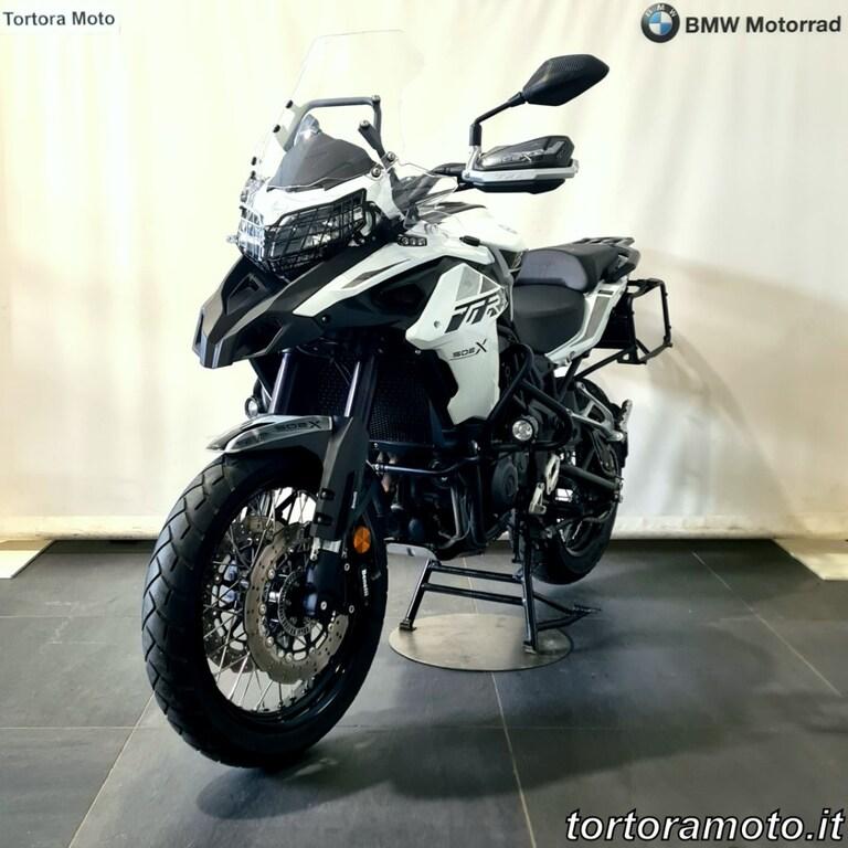 TRK 502