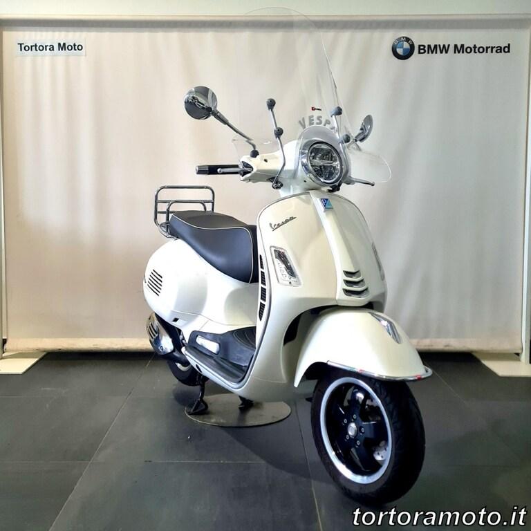 VESPA GTS 300