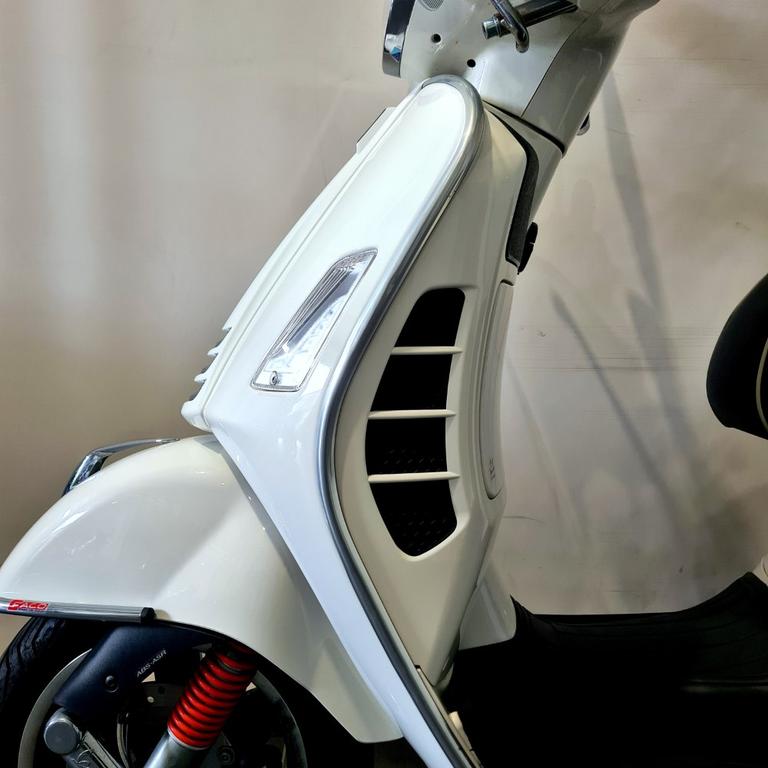 VESPA GTS 300