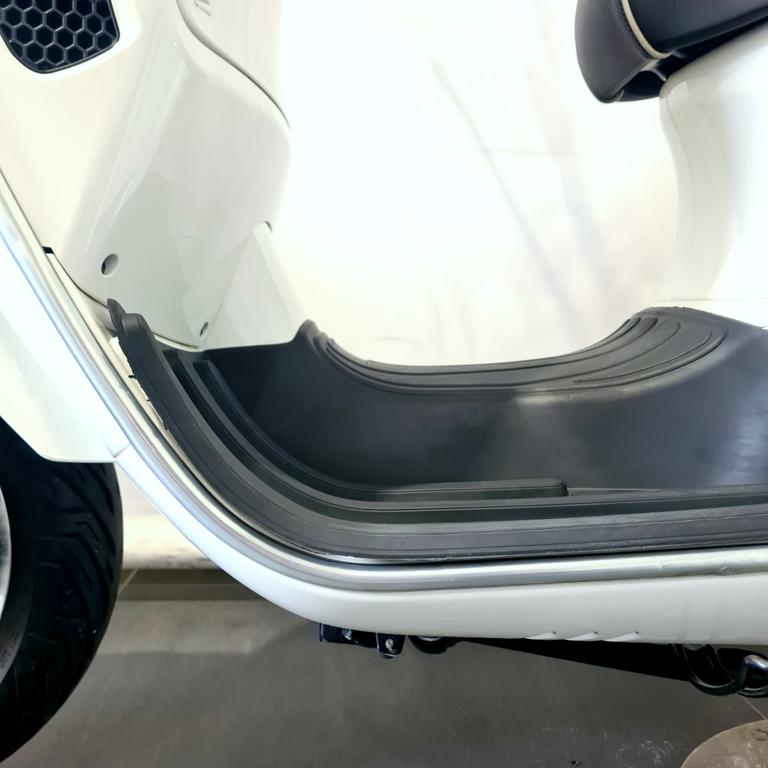 VESPA GTS 300