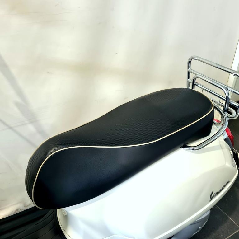 VESPA GTS 300
