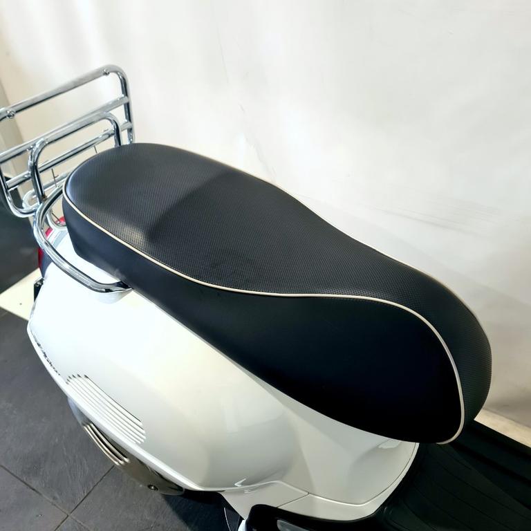 VESPA GTS 300