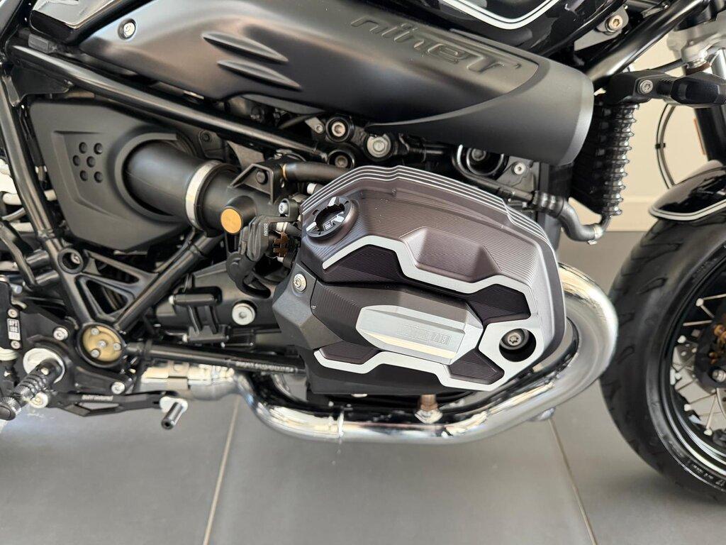 R 1200