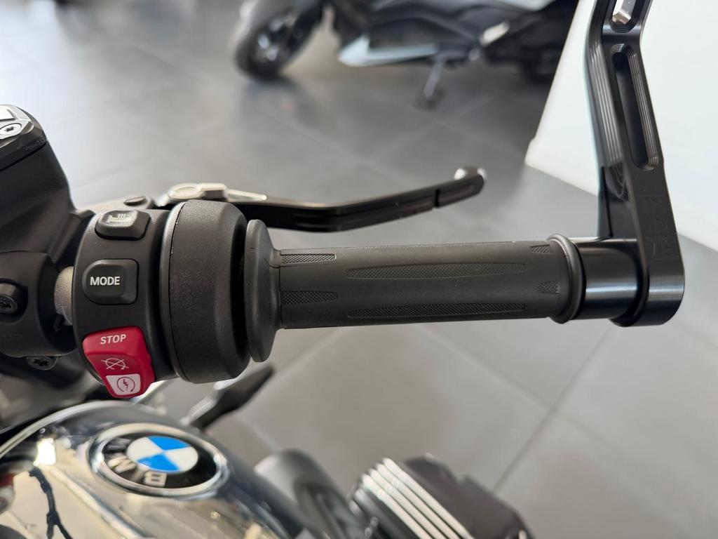 R 1200