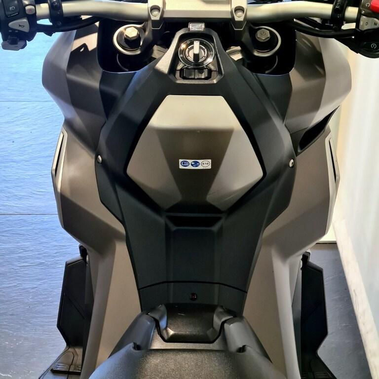 X-ADV 750