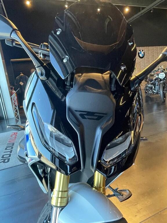 R 1300 RS