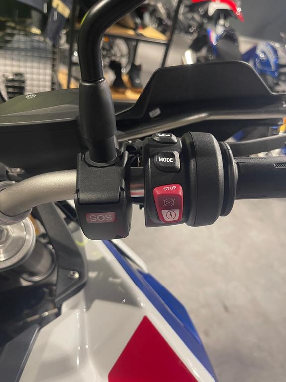 F 900 GS