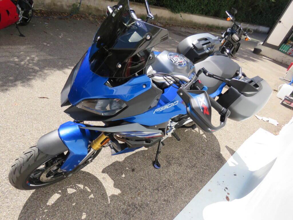 F 900 XR