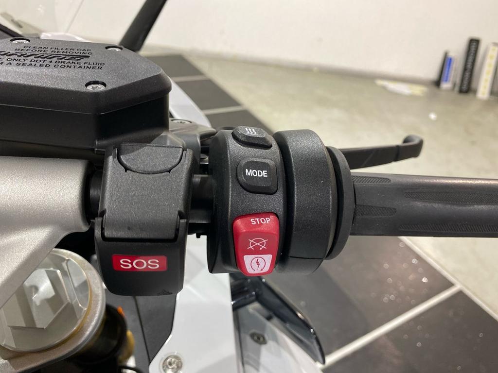 R 1250 RS
