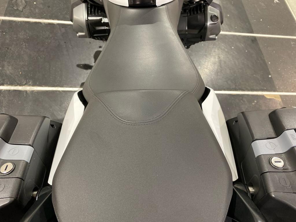 R 1250 RS