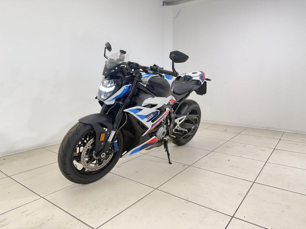 M 1000 R