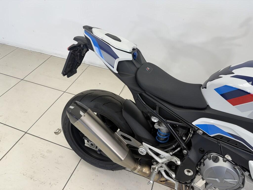 M 1000 R