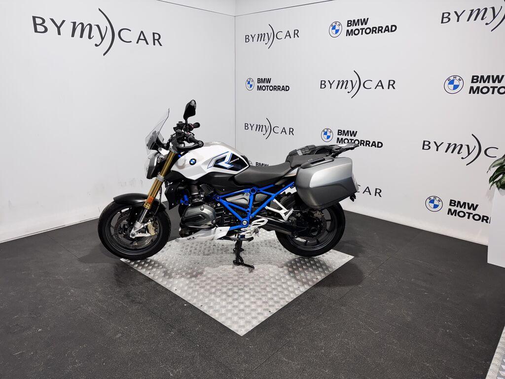 R 1200 R