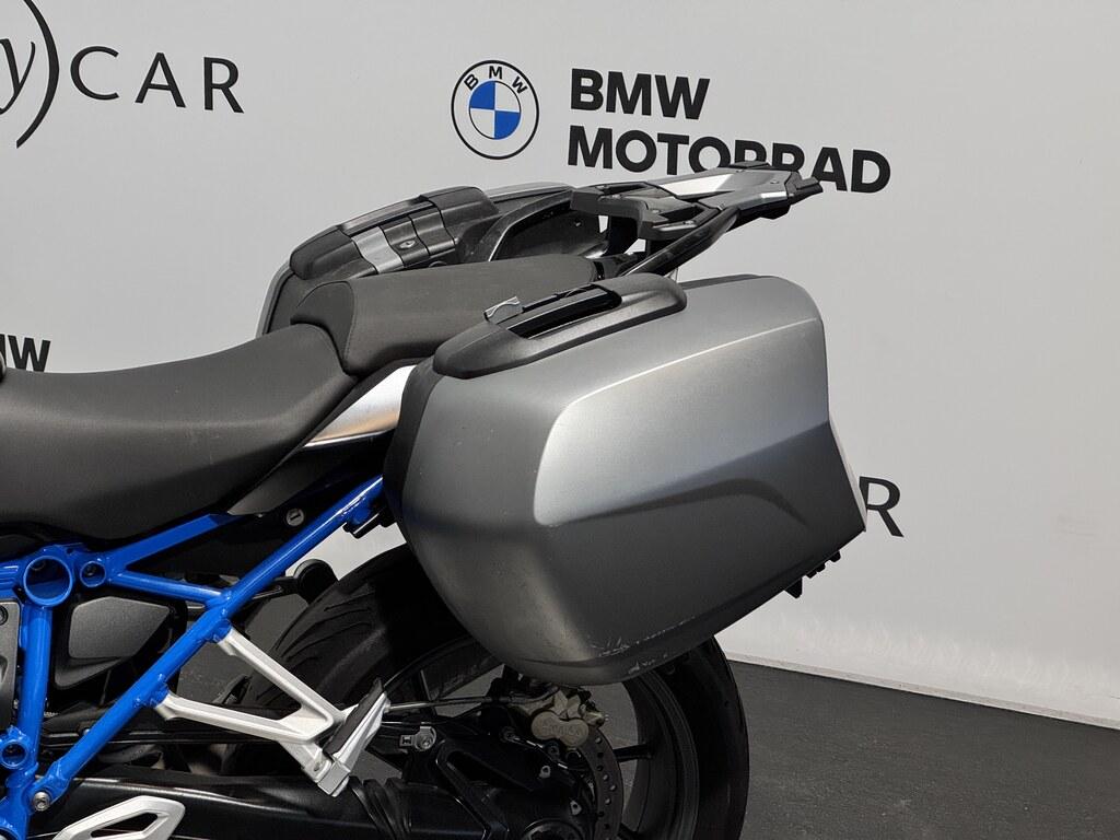 R 1200 R