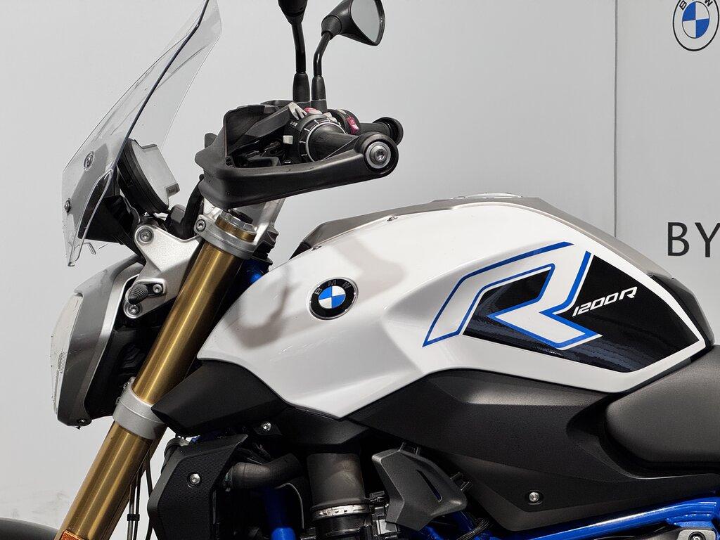 R 1200 R