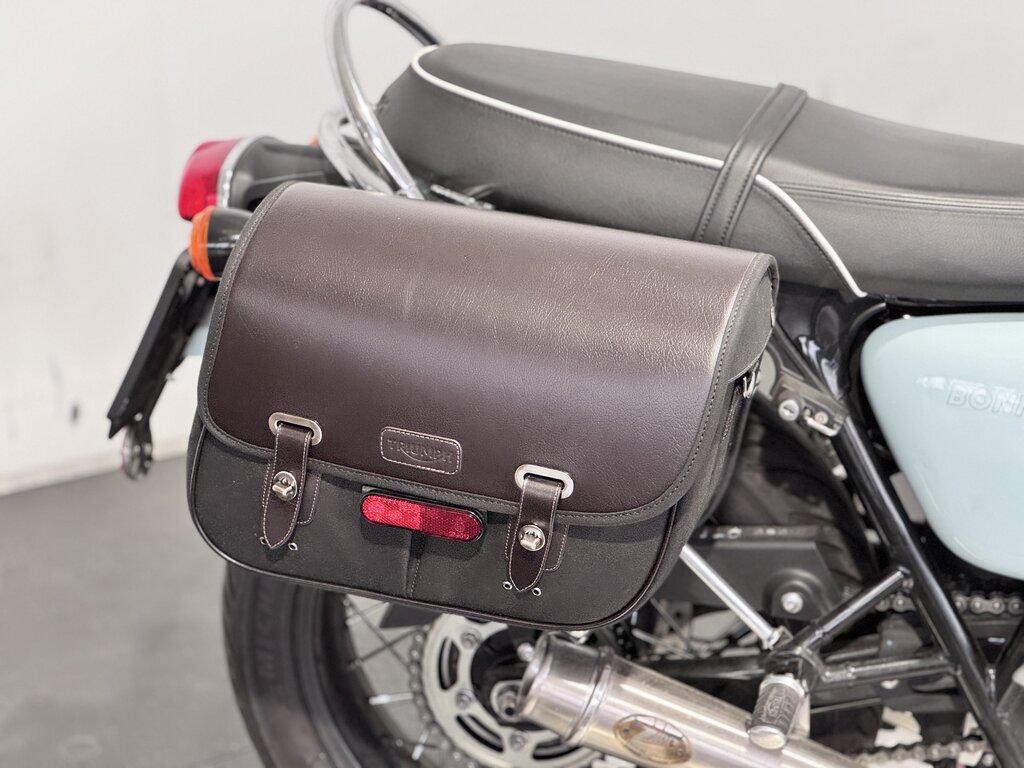 BONNEVILLE 900 T100