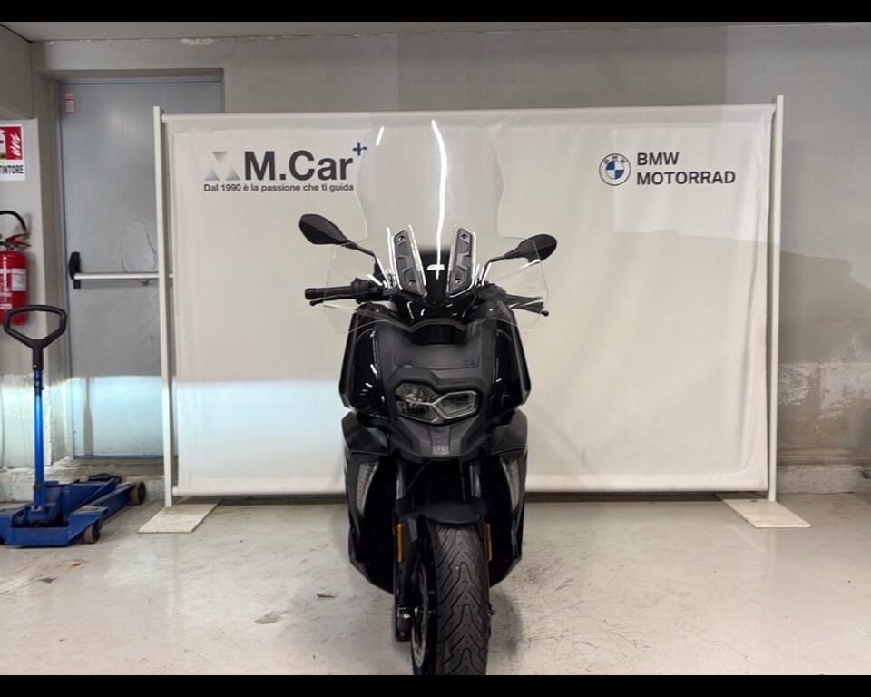 C 400 X