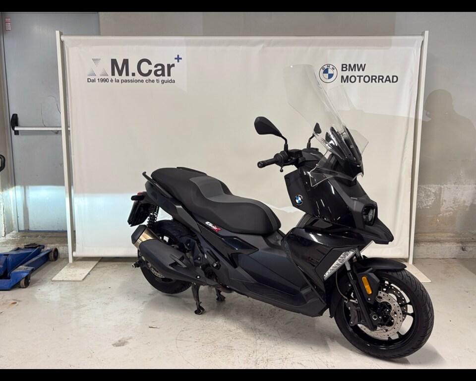 C 400 X