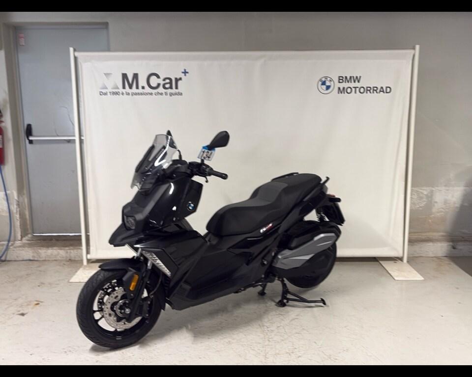 C 400 X
