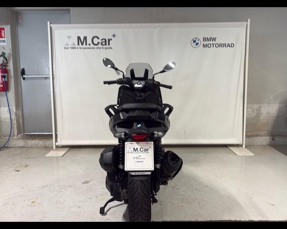 C 400 X