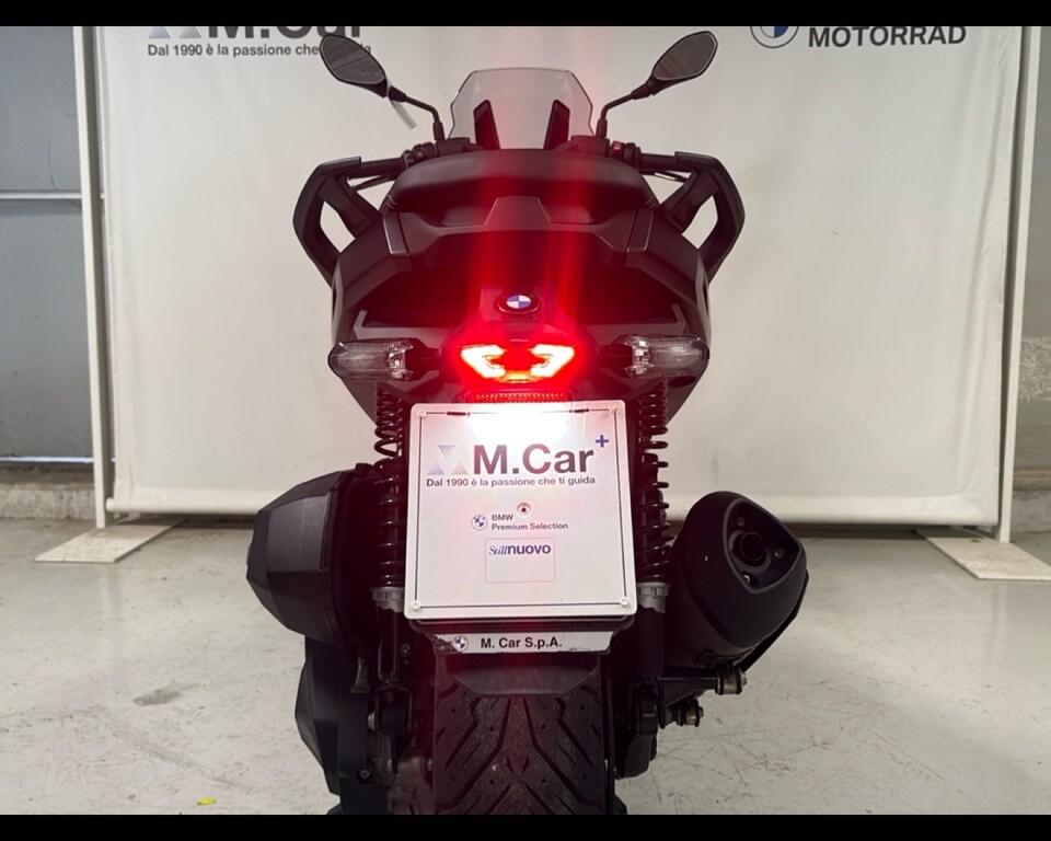 C 400 X