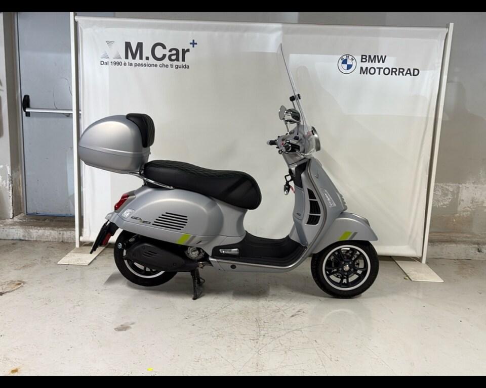 VESPA GTS 300
