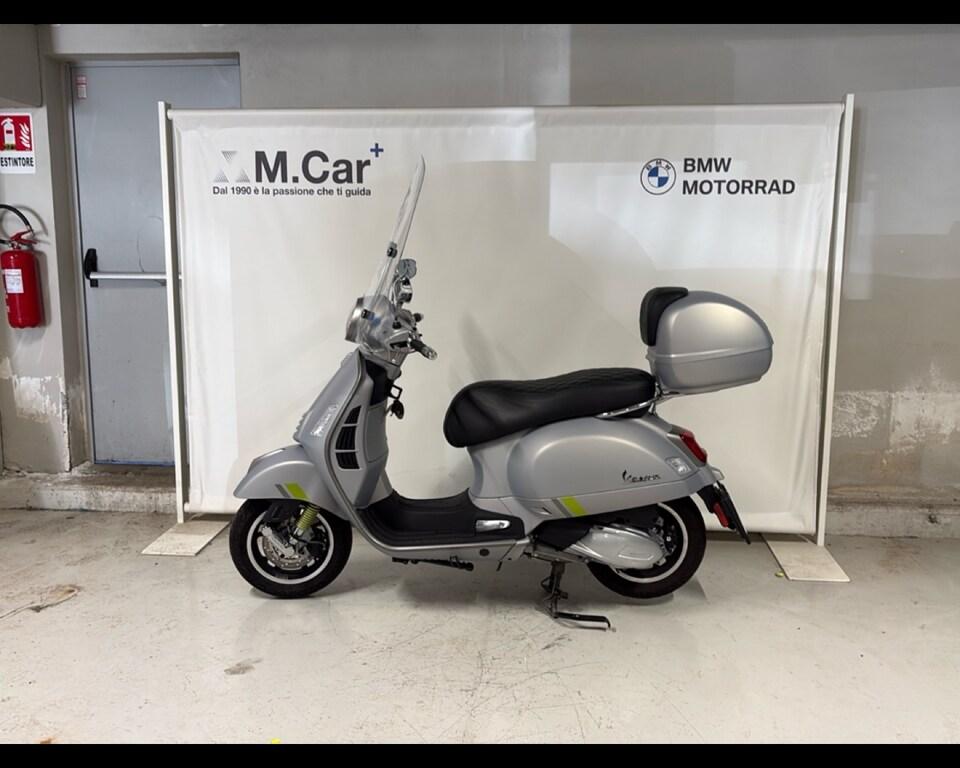 VESPA GTS 300