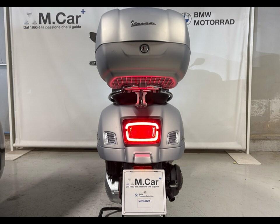 VESPA GTS 300