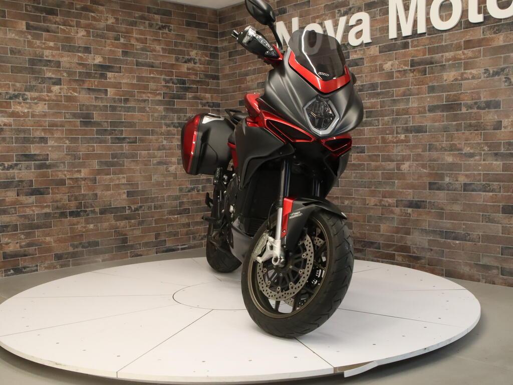 TURISMO VELOCE 800