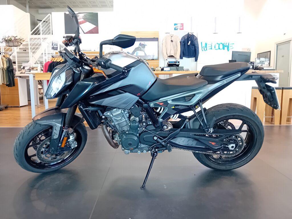 790 DUKE