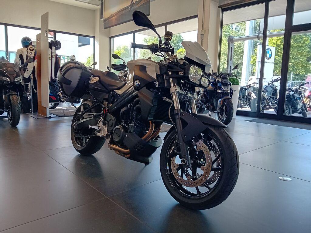 F 800 R