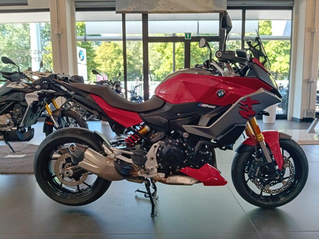 F 900 XR