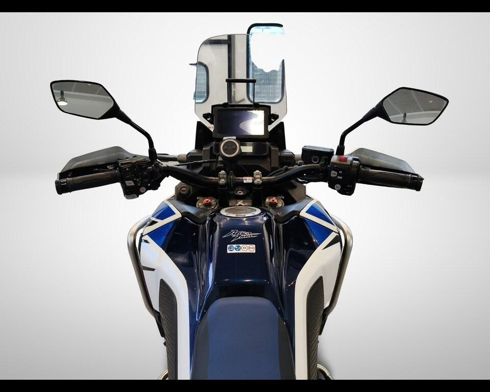 AFRICA TWIN 1100