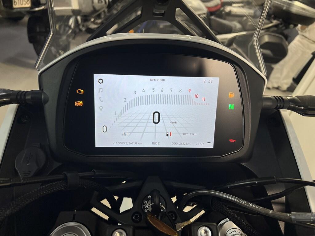X CAPE 650