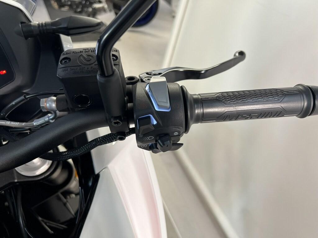 X CAPE 650