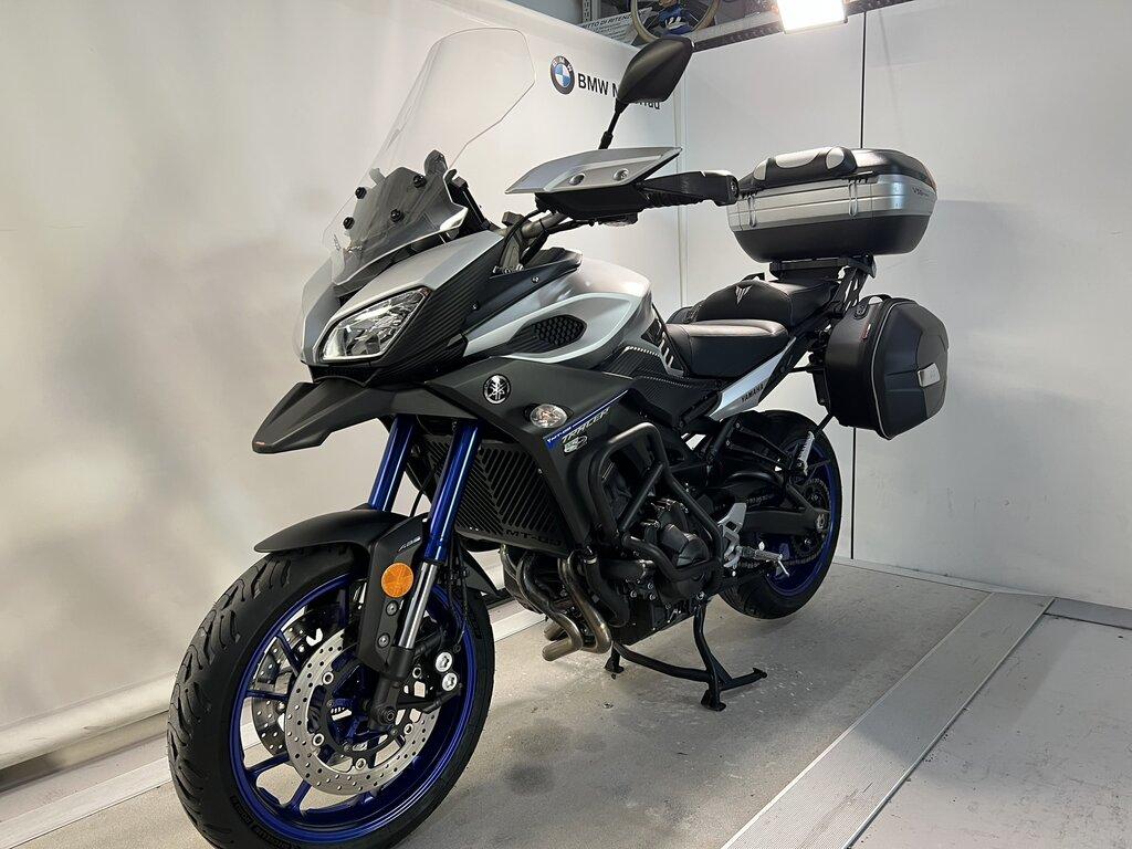 TRACER 900