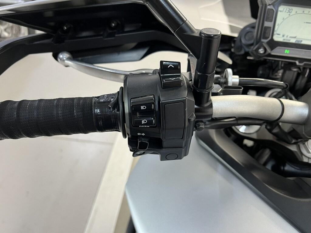 TRACER 900