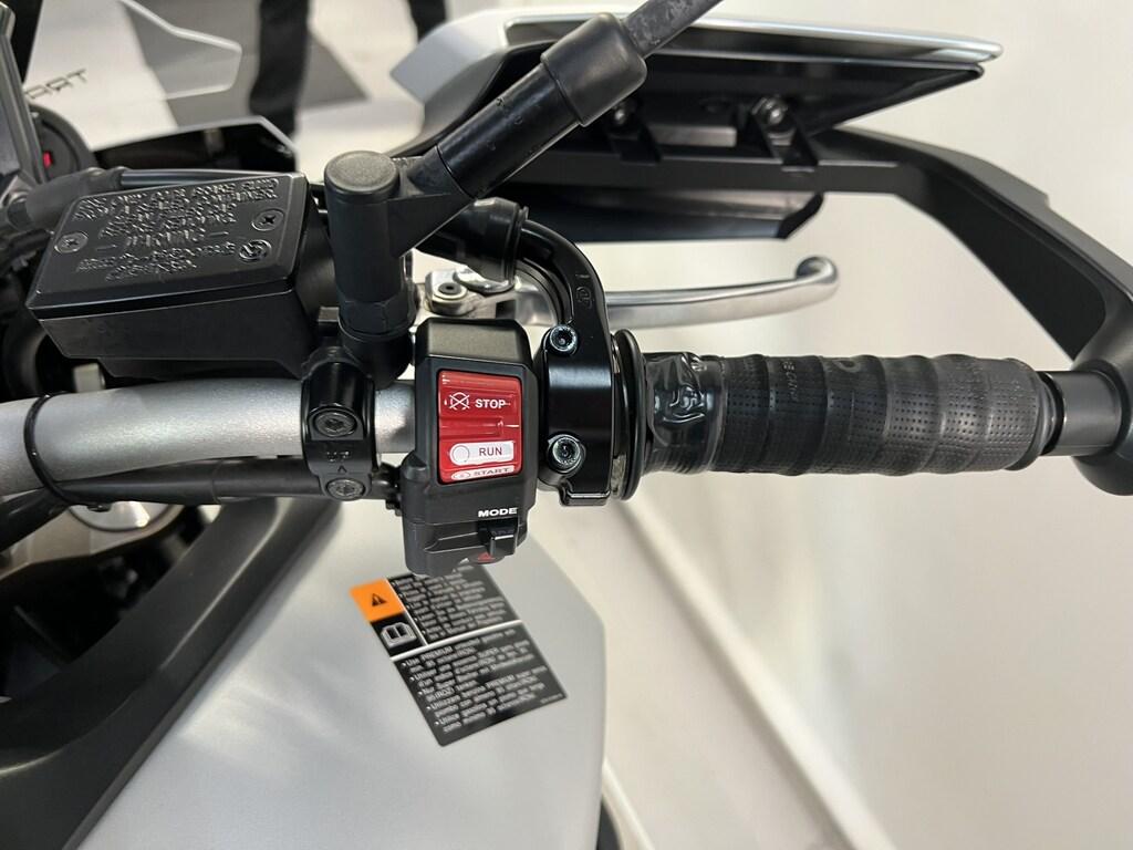 TRACER 900
