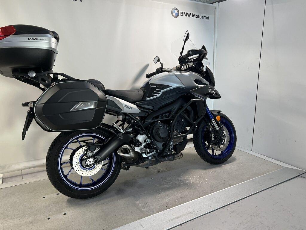 TRACER 900
