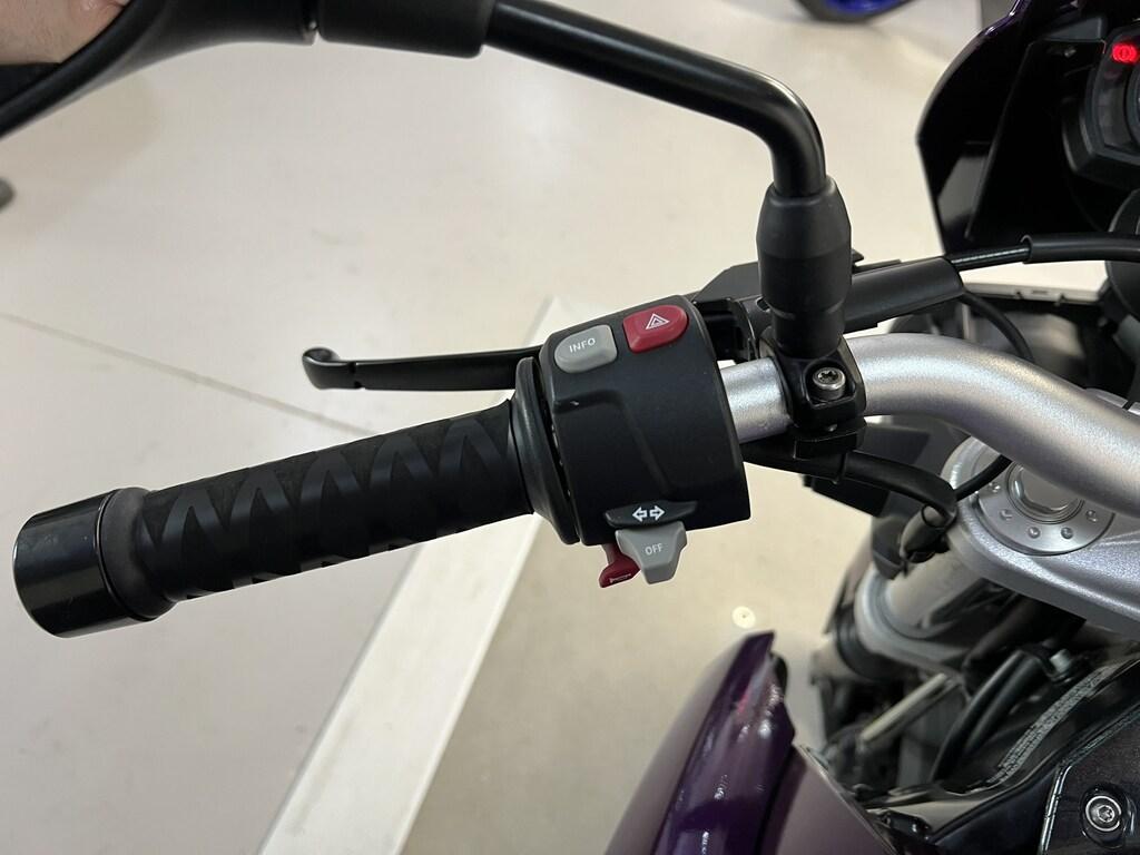 F 800 R