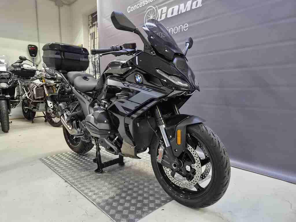 R 1300 RS
