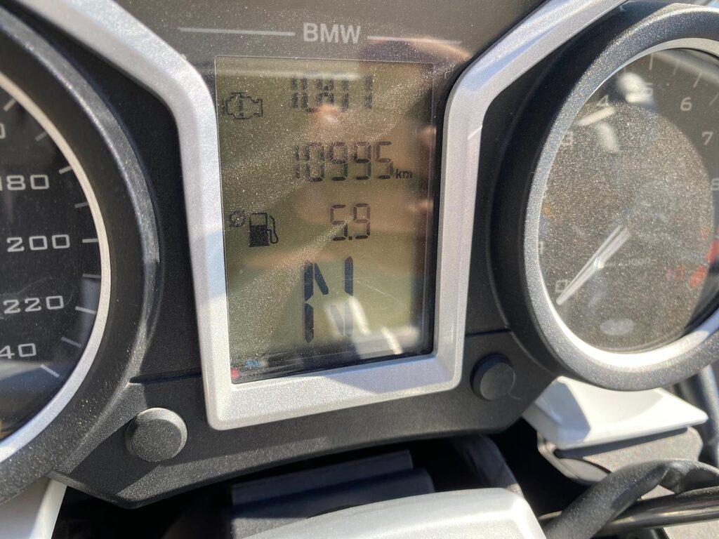 R 1200 R