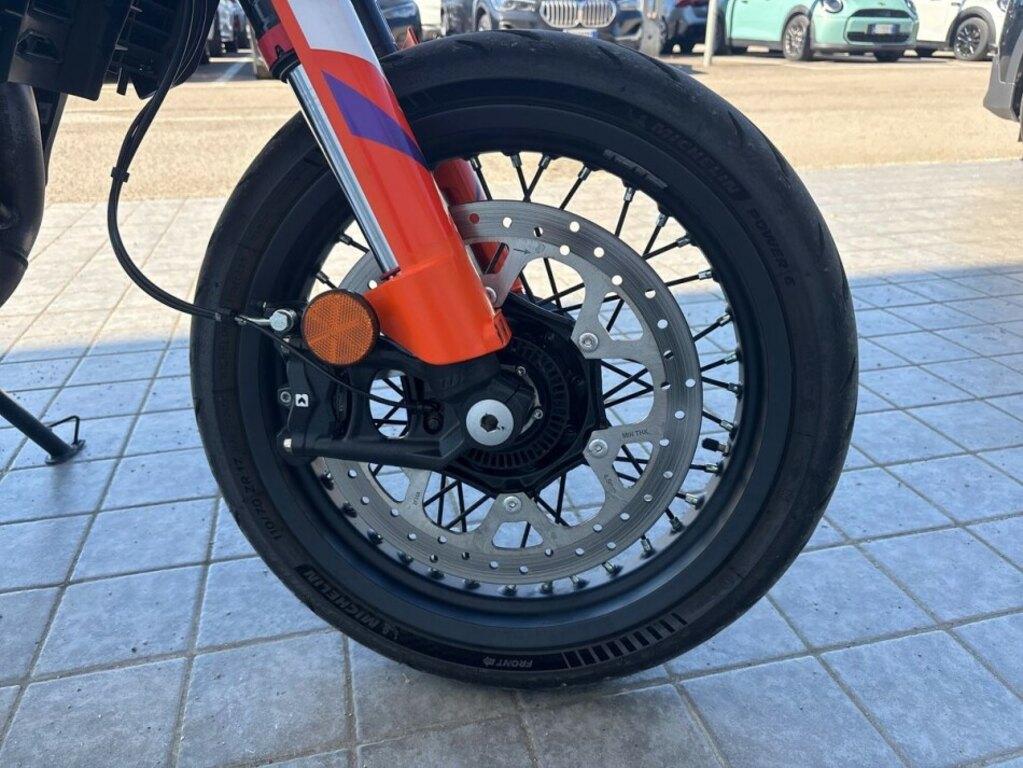 390 SMC