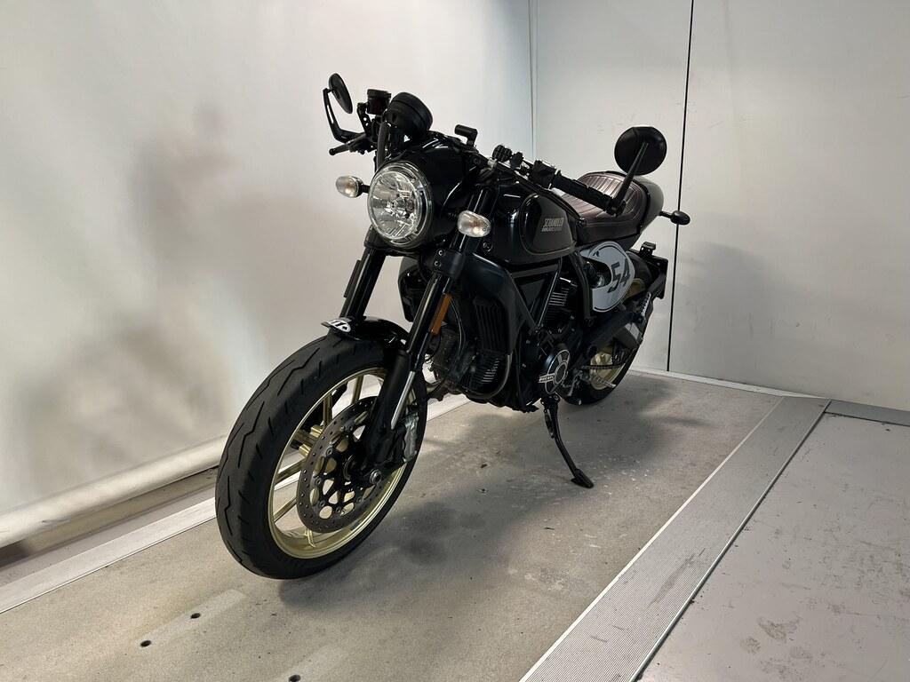 SCRAMBLER 800