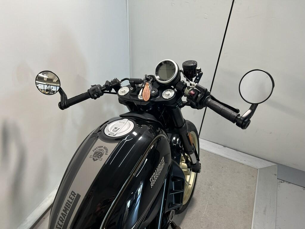SCRAMBLER 800